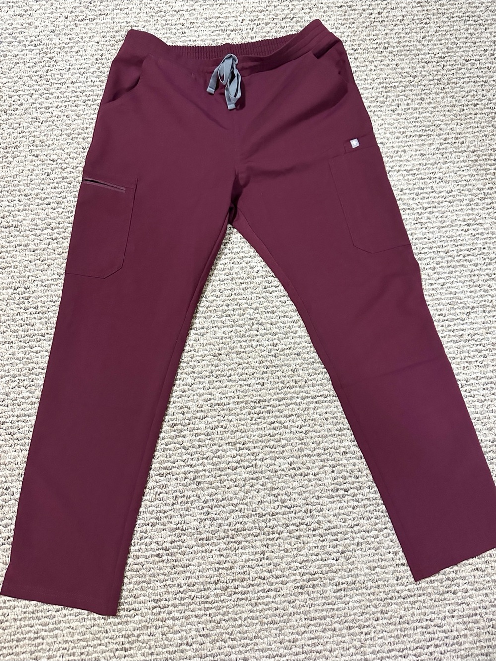 Figs Yola Low/Mid Rise Scrub Pant: Size Medium